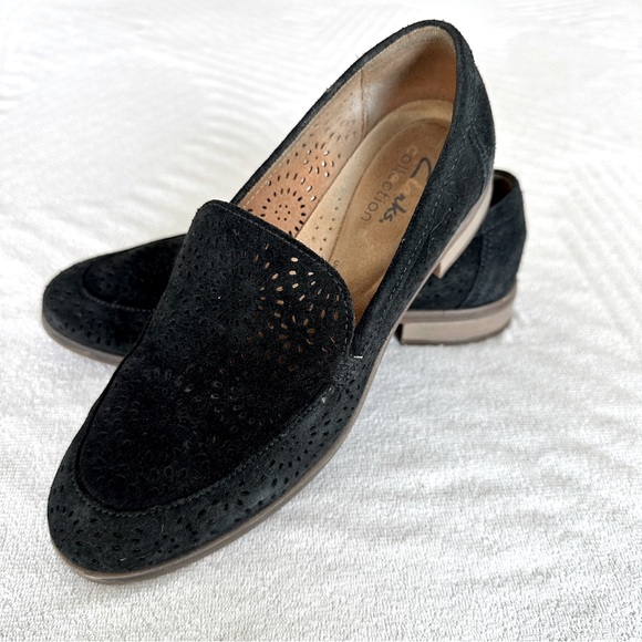 Clarks “Trish” slip on loafers - Picture 1 of 7